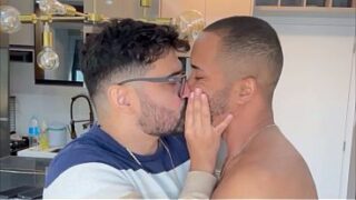 Nerdy Bottom Takes Huge Black Raw Cock Deep – Gay Interracial Bareback HD
