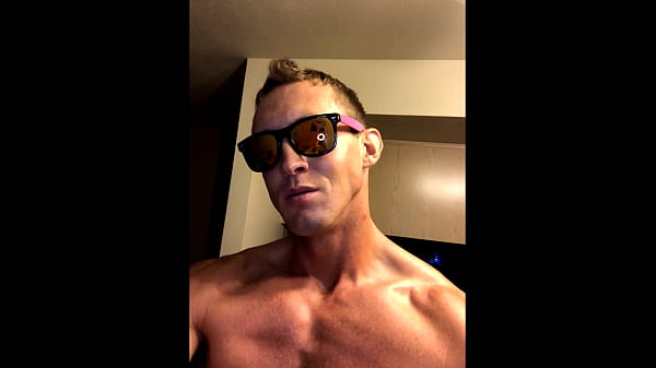 Muscular Ripped Hunk Pierce Paris Shows Off Naked Body Solo