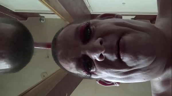 Bisexual Mark Wright Demonstrates Ass-To-Mouth On His Dildo