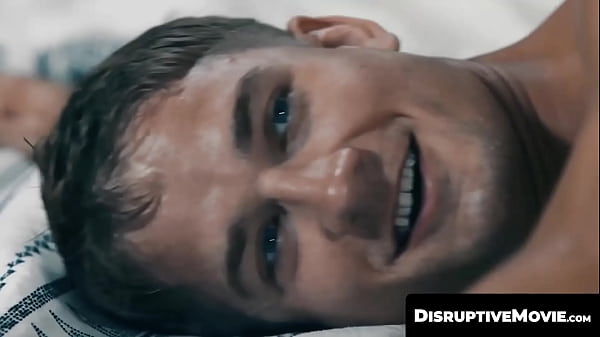 Des Irez Deepthroats Landlord Brandon Anderson’s Huge Dick for Rent