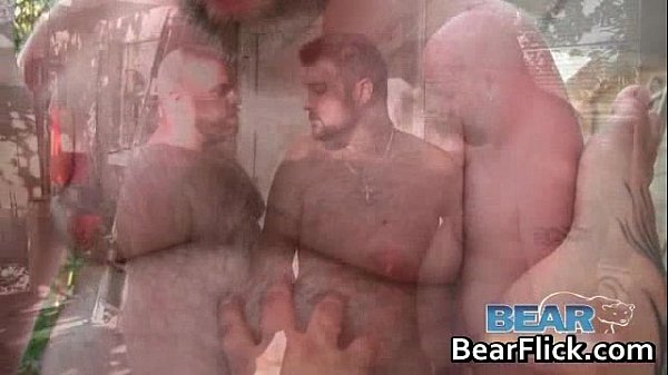 Horny Gay Bears Backyard Fucking – Outdoor Raw Breeding