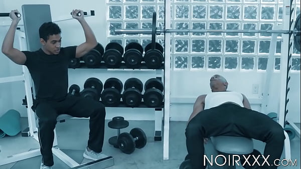 Zario Travezz Swallows a Warm Load After Getting Fucked Hard