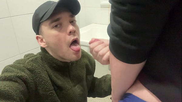 Public Toilet Slut Rough Bareback Fuck – 4K Raw