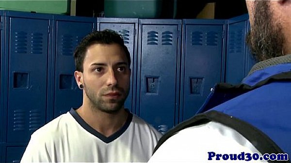Athletic gay coach jizzes on young jock