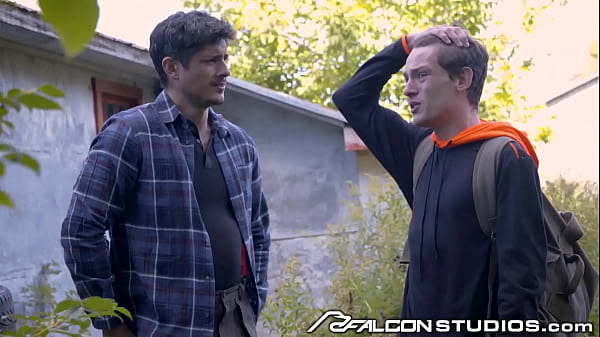 Falconstudios – Lost Edward Terrant Sucks Stranger’s Cock for Ride