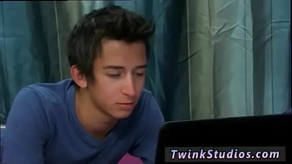Free sex usa gay fucks boy story Chris Jett arrives with two