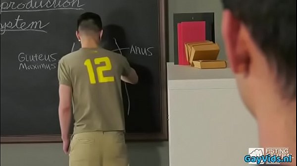 Hot gay fetish with cumshot