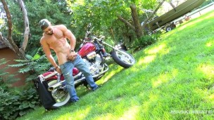 Maskurbate Hunky Biker Jerks Dick Outside