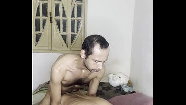 Horny Top Goes Balls Deep