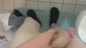 Hung Top Breeding Session