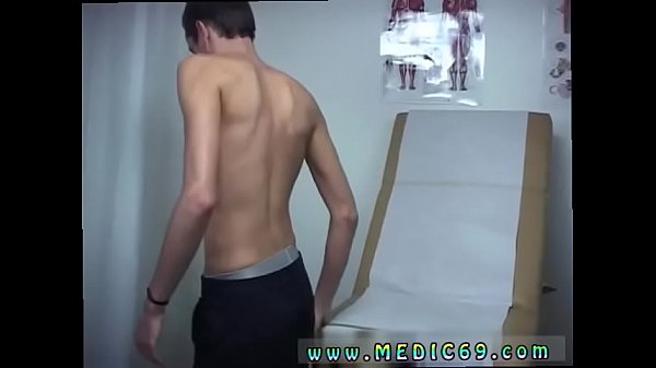 Emo Se Gay Doctor Standing up He Stripped Out of All his Clothes and