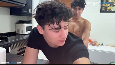 I Couldn’t Resist Fucking My Best Friend Raw While Cooking Dinner –