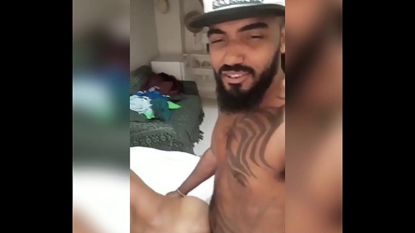 Black Eager Bottom Takes It Deep