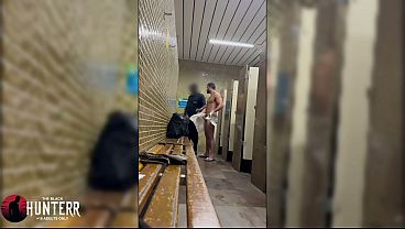 Horny Top Goes Balls Deep