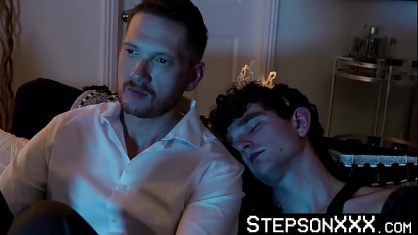 Stepsonxxx.com – Brody Kayman & Canyon Cole – Barebacking This